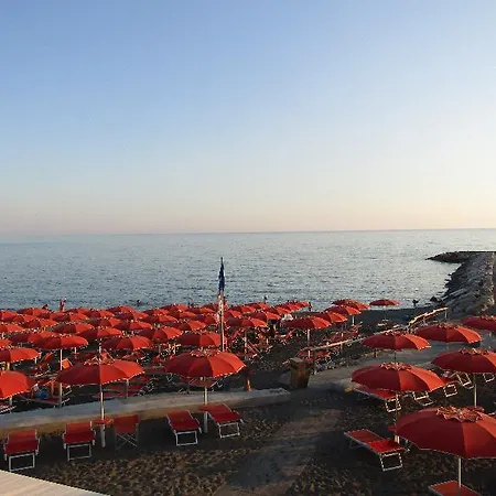 Vintage Tornese - Business & Events 3* Cecina (Livorno)
