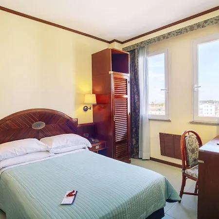 Vintage Tornese - Business & Events 4* Cecina (Livorno)