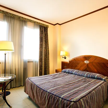 Vintage Tornese - Business & Events 4* Cecina (Livorno)
